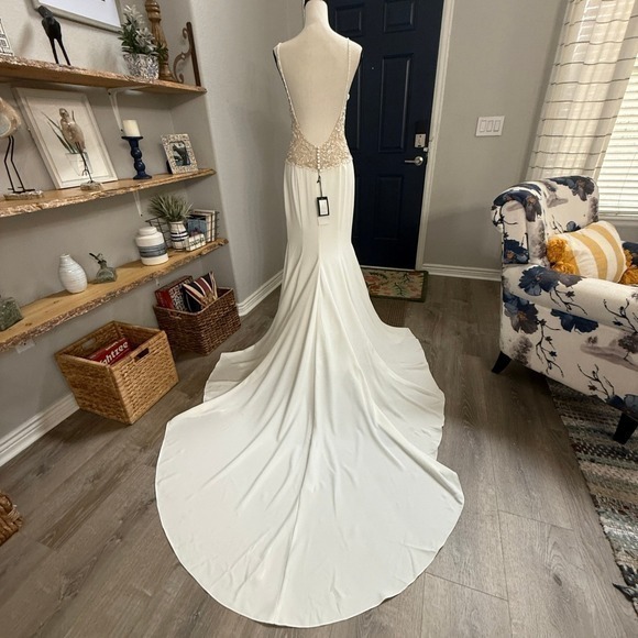 Justin Alexander Wedding Dress Ivory Sheath Low Back Lace NWT Designer Gown - Picture 4 of 14